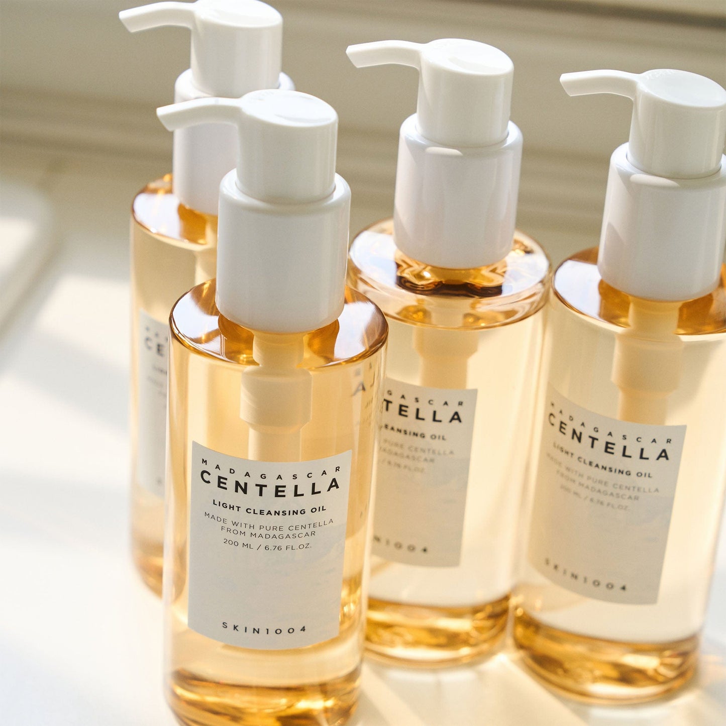 <tc>[SKIN1004] Madagascar Centella Light Cleansing Oil</tc>